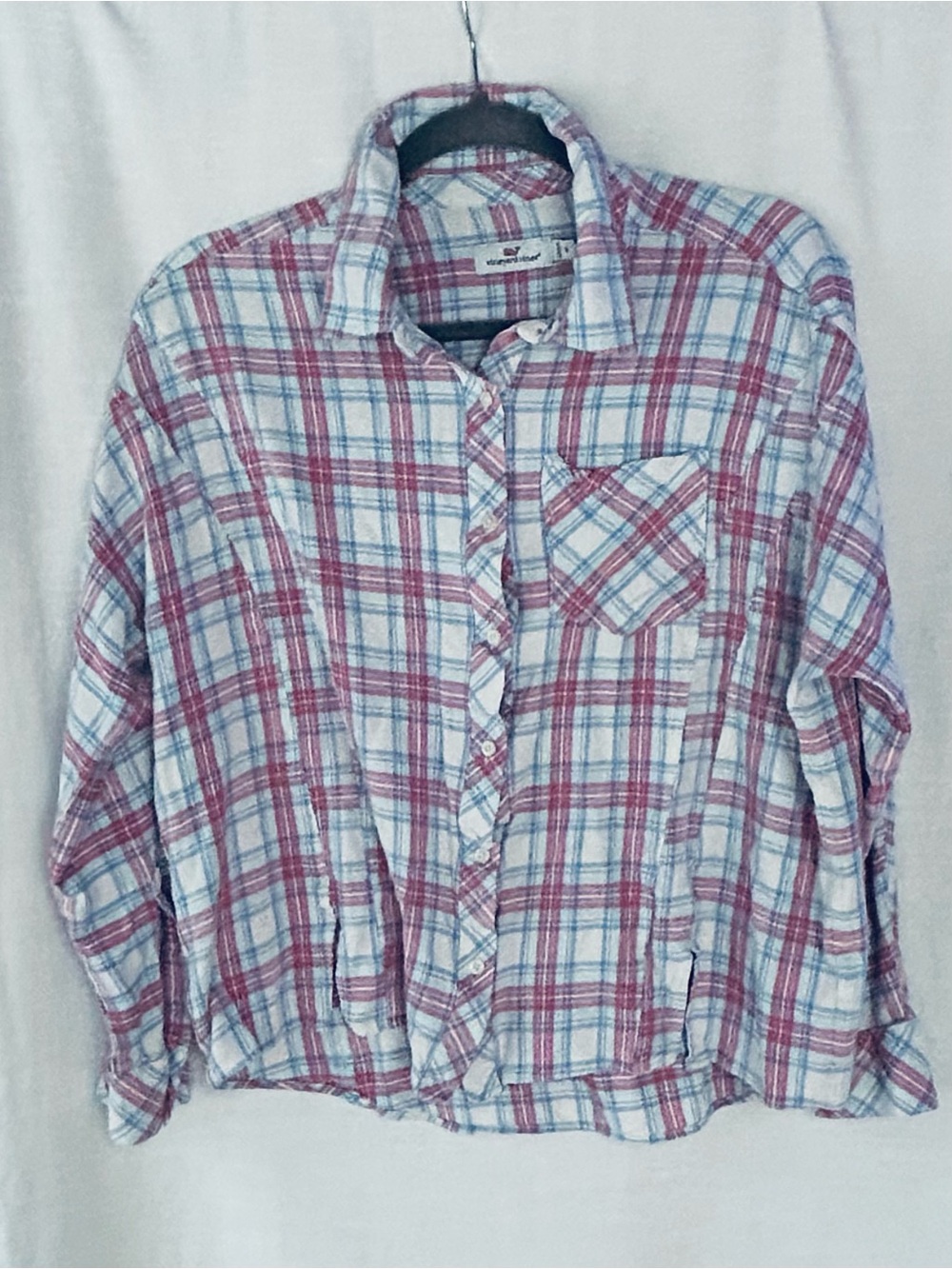 Vineyard Vines White, Red & Blue Classic Preppy Plaid Button-Up Shirt‎